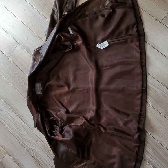 Juliet Michelle Brown Genuine Leather Jacket - Picture 10 of 13